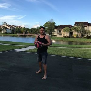 Meet your Posher, Eric